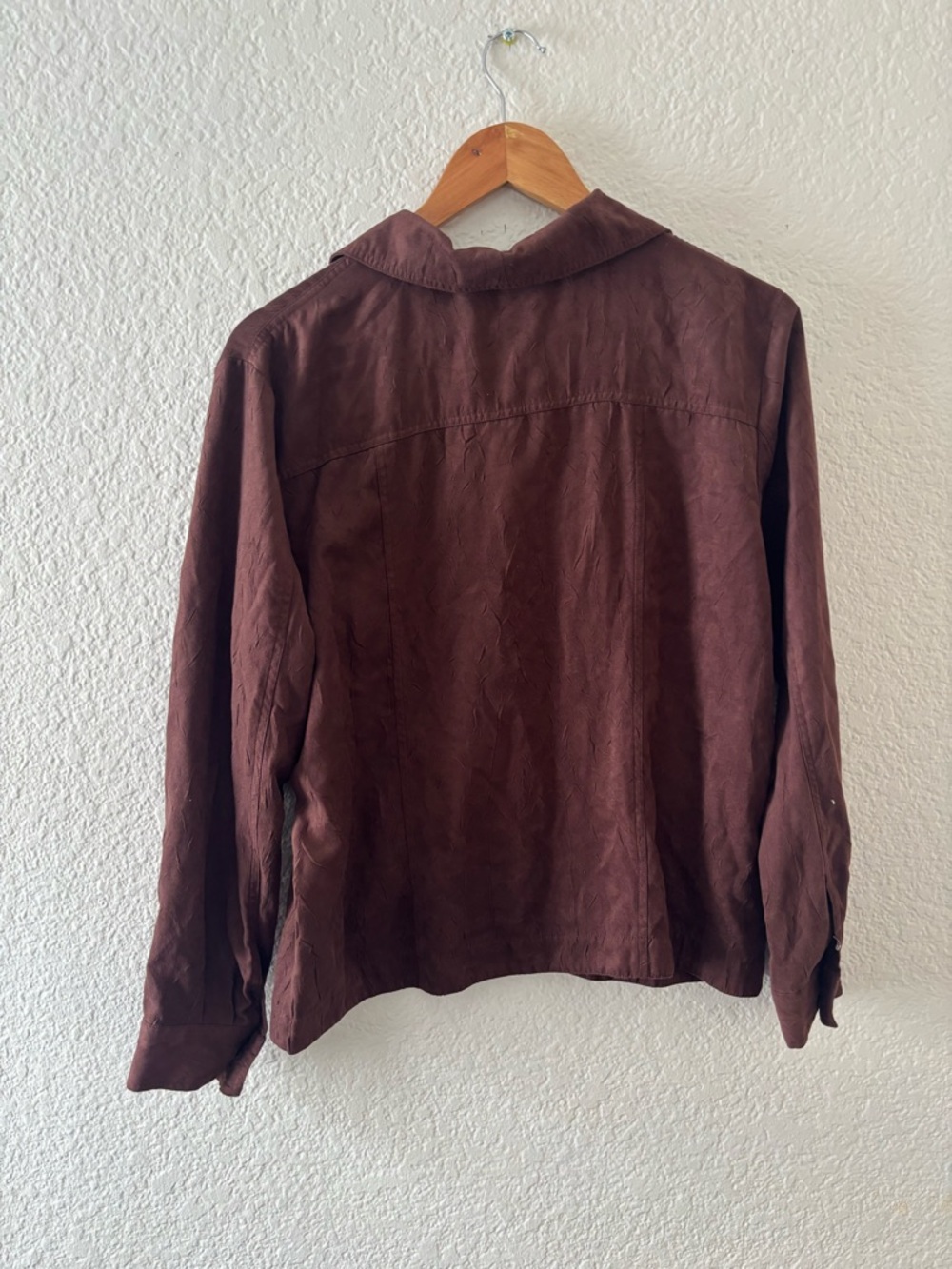 Button Down Erin London Size Medium - Picture 3 of 12